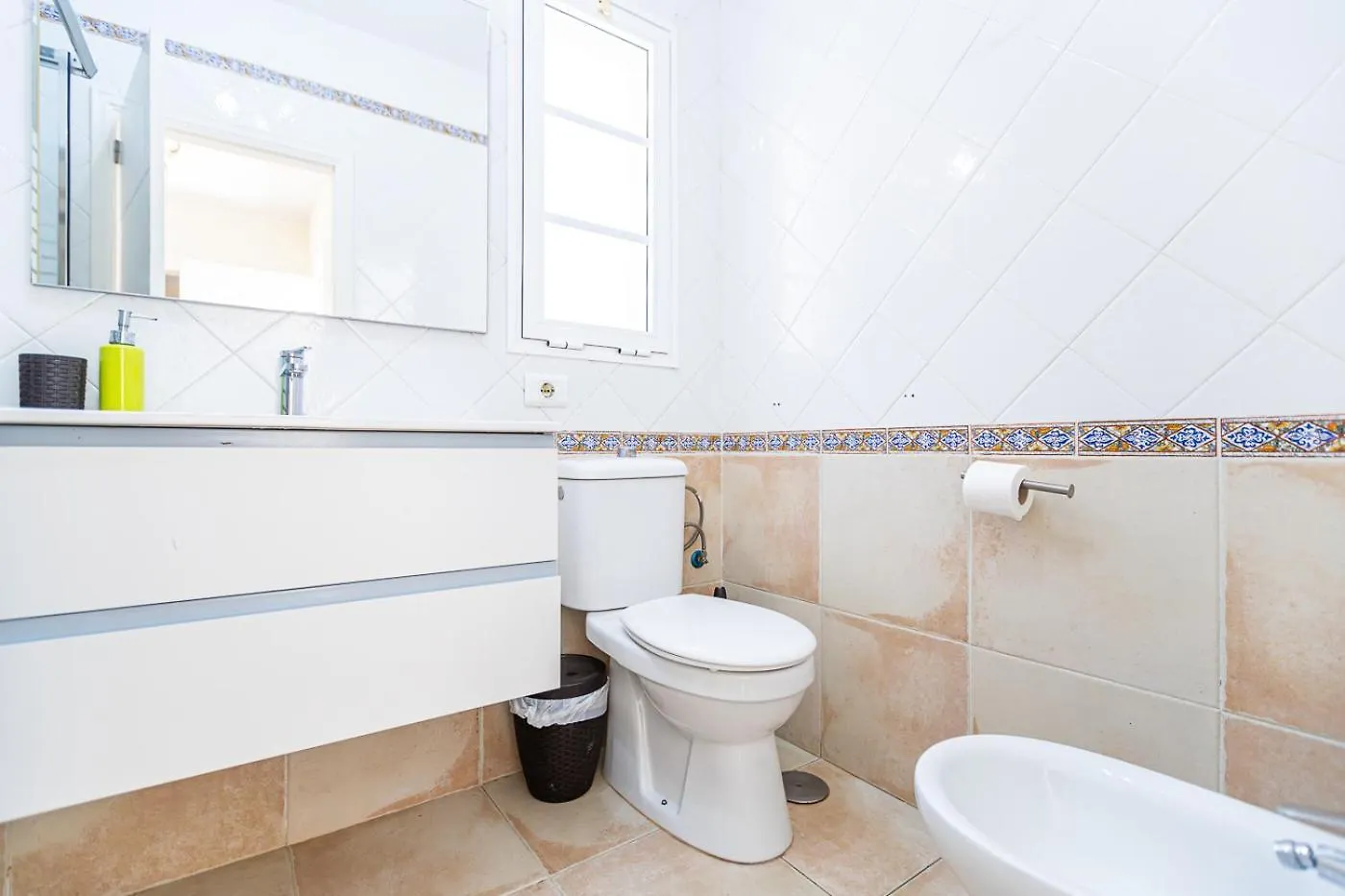 Cozy Villa In Madronal De Fanabe With Large Private Pool Costa Adeje