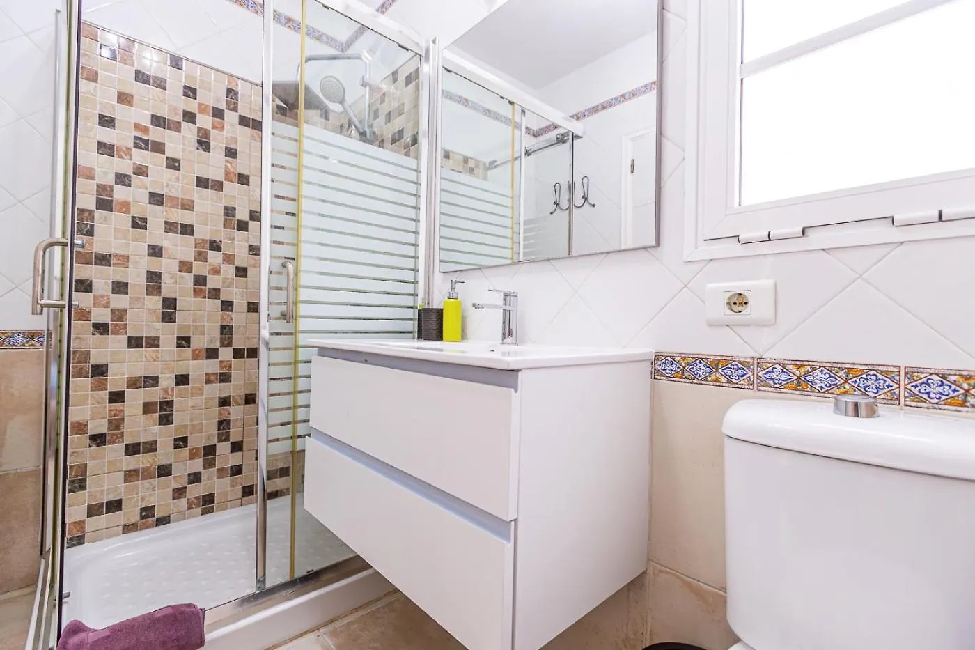 Cozy Villa In Madronal De Fanabe With Large Private Pool 아데제 스페인